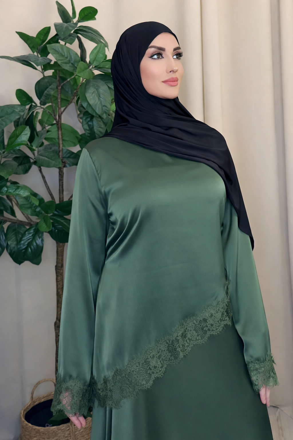 Nora Satijn Truitje | Elegant, Comfortabel & Tijdloos ✨