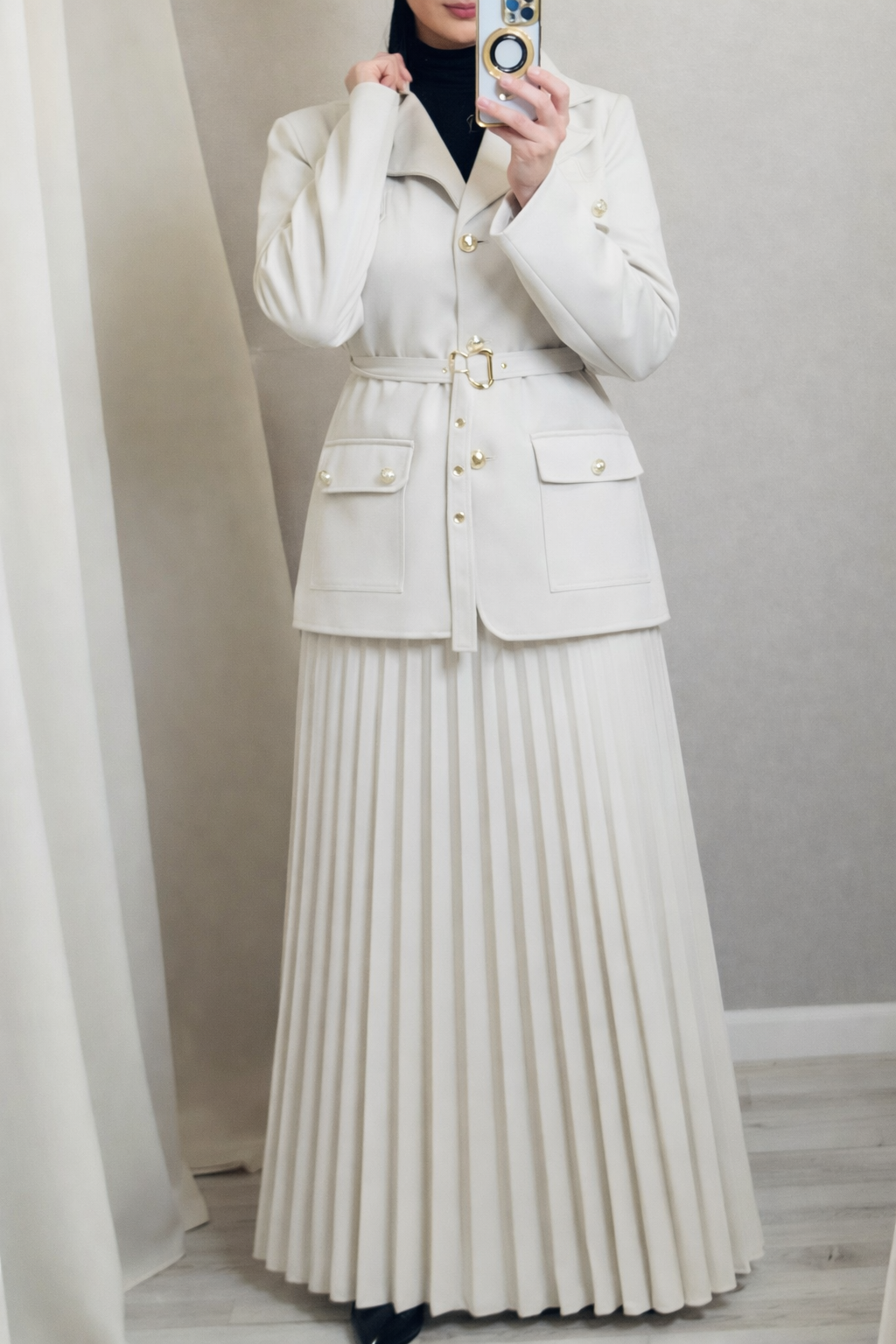 Suèdelook blazer met plooienrok 💫