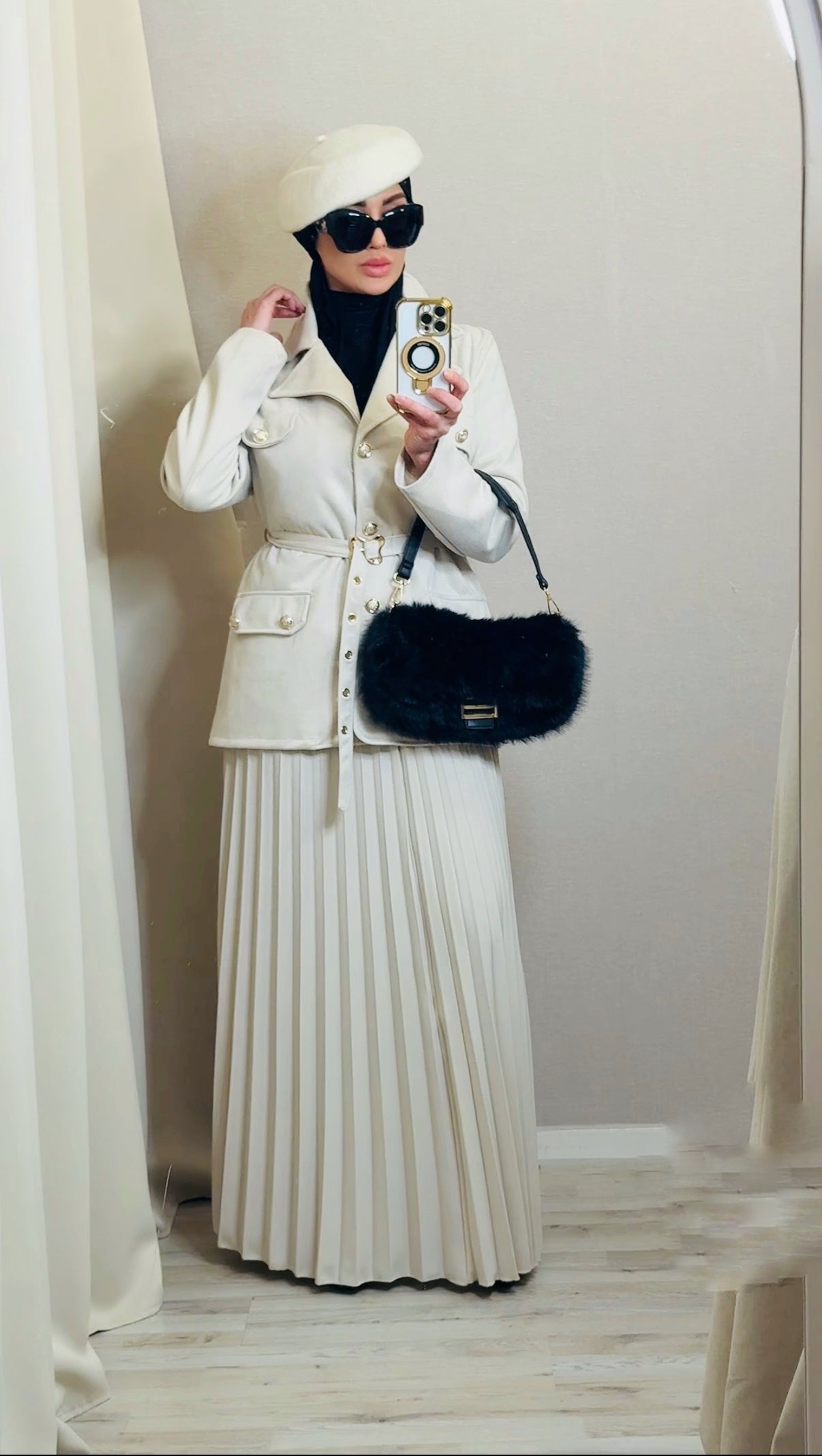 Suèdelook blazer met plooienrok 💫