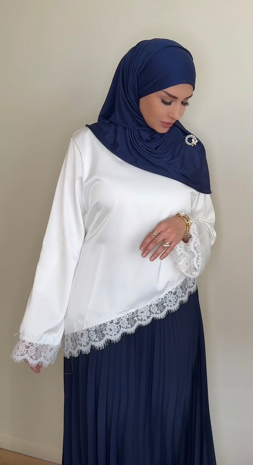 Nora Satijn Truitje | Elegant, Comfortabel & Tijdloos ✨