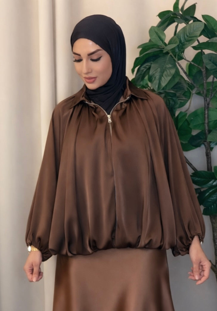 Satijn Jacket
Elegant & comfortabel voor elke dag✨